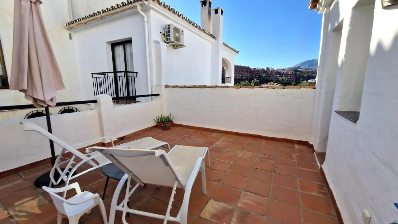 Apartment Pool Views Pueblo Evita Benalmadena